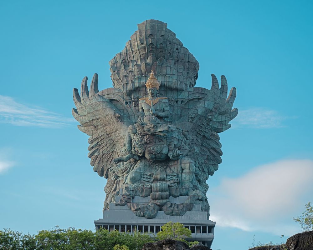 Garuda wisnu kencana